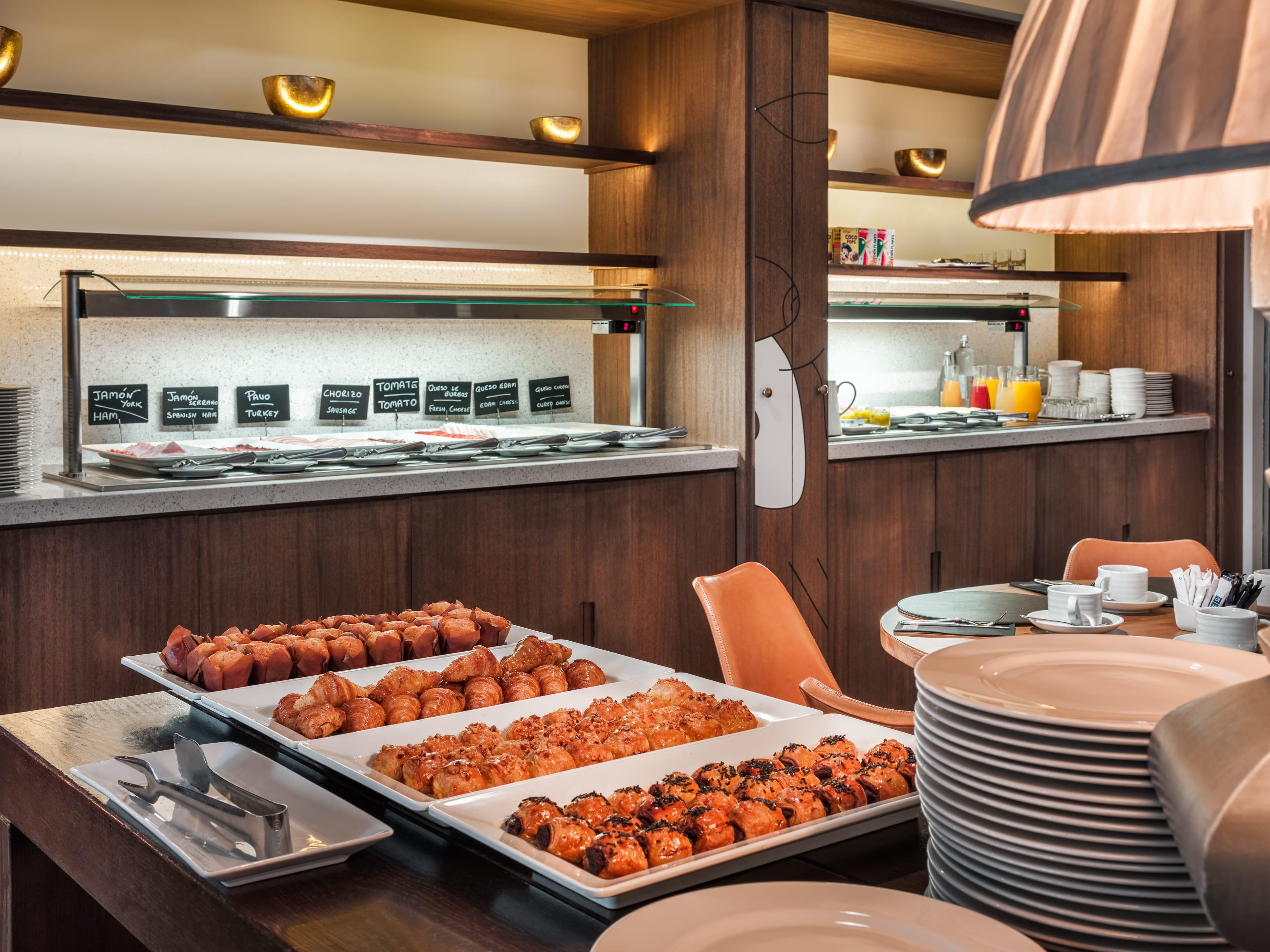 H10 Tribeca Hotel Madrid Bagian luar foto