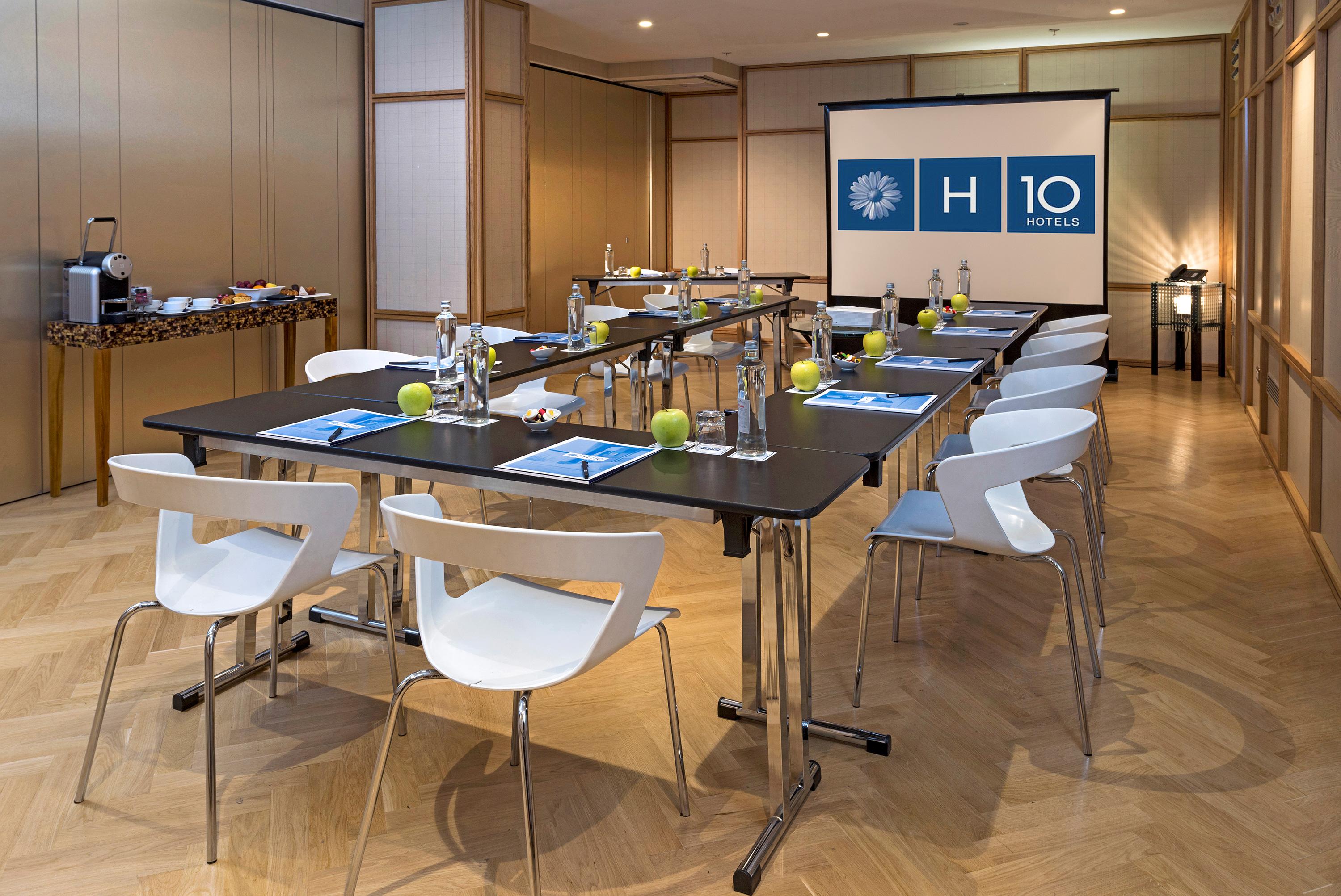 H10 Tribeca Hotel Madrid Bagian luar foto