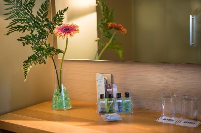 H10 Tribeca Hotel Madrid Ruang foto