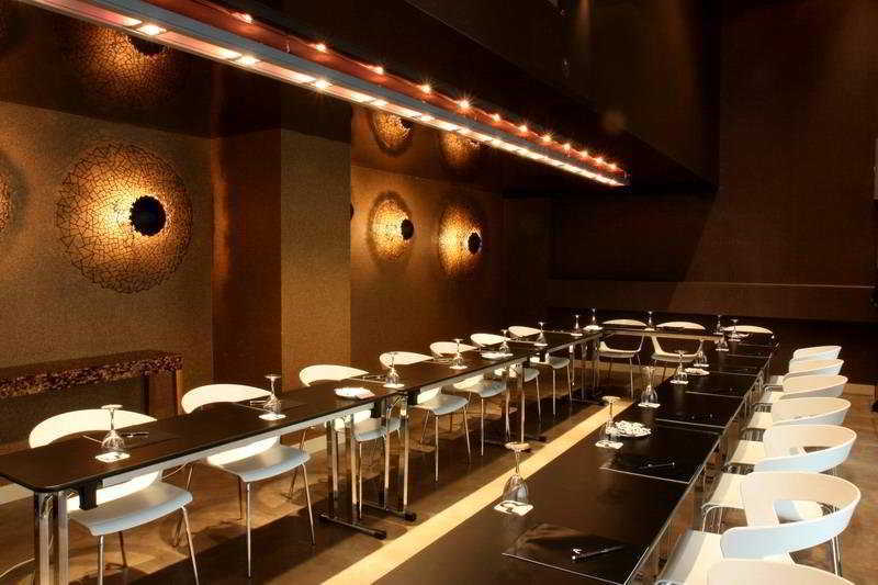 H10 Tribeca Hotel Madrid Bagian luar foto